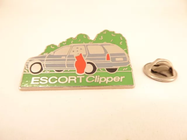 Pin's Pins Pin Badge - ESCORT CLIPPER - VOITURE / CAR - BREAK