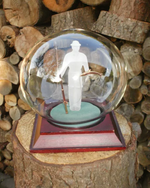 Glas Figur ANGLER / FISHERMAN von MAYFLOWER GLASS England - RARITÄT