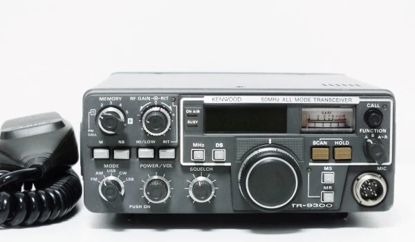 RADIOAFICIONADO KENWOOD TRIO TR-9300 50 MHz 6 m VHF 10 W