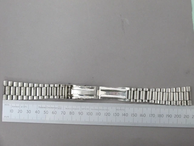 Omega sales bracelet repair