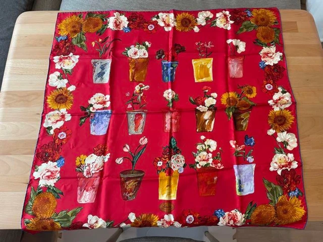 NWT 100% AUTHENTIC GUCCI X Disney Mickey Mouse Floral Print Silk 