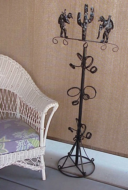 Vintage Handcrafted Cacti Golf (6) Bottle Wrought Iron Floor Standing Wine Rack