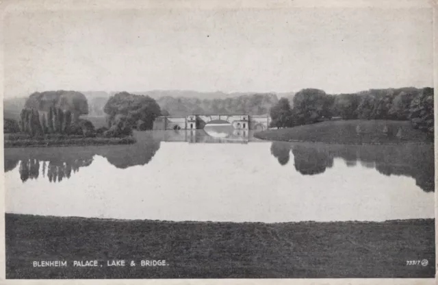 Blenheim Palace, Lake & Bridge 73317 Valentine's Post Card Bromotone
