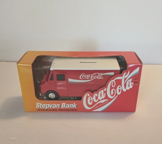 Coca Cola StepVan Bank 1996 1/43 Scale Die Cast Metal ERTL Co. NIB