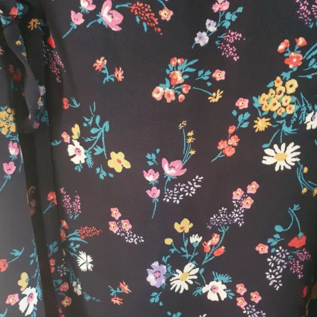 VESTIDO DE TÉ FLORAL AZUL OSCURO OASIS talla 8 32" con cinturón corto hasta la rodilla 2