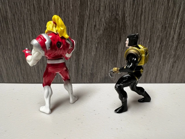 X-MEN Steel Mutants Die Cast Spy Wolverine Vs Omega Red 1994 Marvel Toy Biz