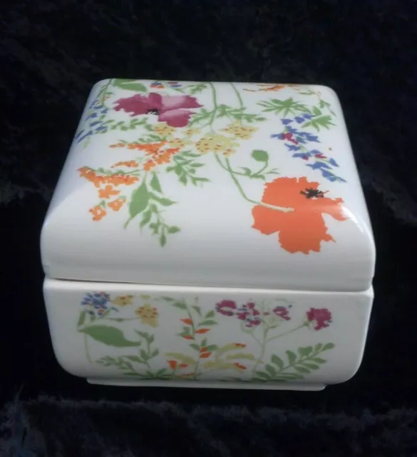 Belle boîte à boissons Elizabeth Arden Japon rangement florale multicolore écuc 3