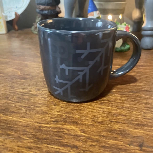 Dunkin' Donuts Coffee Cup Mug Gray Grey Christmas snowflake 2014 Iridescent