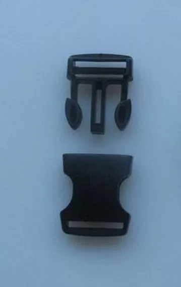 1  Boucle clip clic clac attache rapide larg. 50 mm noire