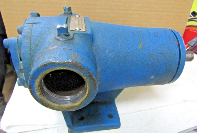 ✌ Viking Pump Hl4195 Port Size 1.5", 3/4" Shaft, Flow 30 Gpm Good Working Pump