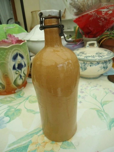 Ancienne Bouteille Verre bouchon Porcelaine André DAUGE & Fils St