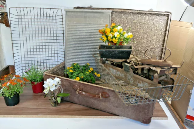 Pflanz_koffer Gartendeko Drahtkorb Waage Bügeleisen Shabby Landhaus Nostalgie