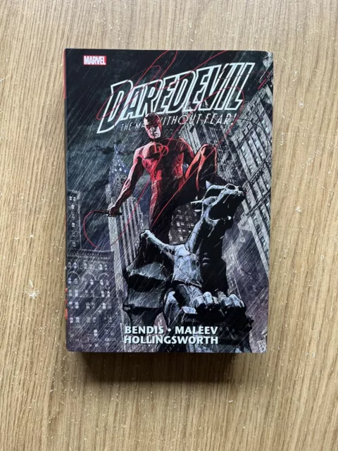 Daredevil by Bendis & Maleev Omnibus Volume 1 (Like New) | Marvel Comics