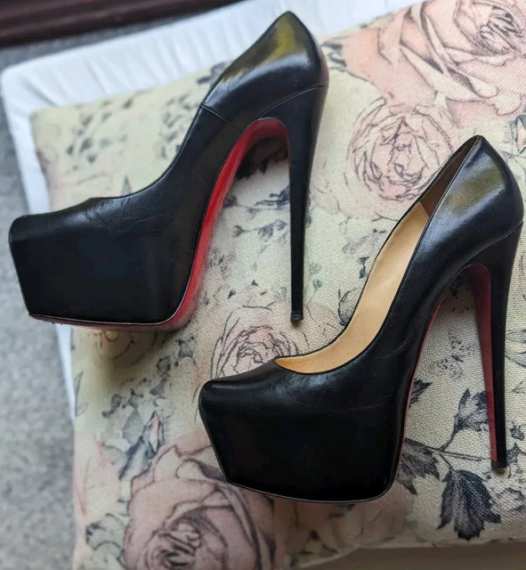 daffodile heels