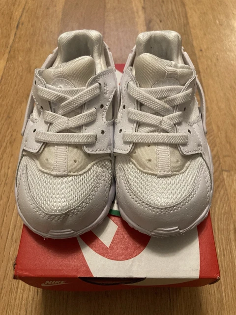 NIKE HUARACHE RUN Little Kids 704949 015 UK13.5 EU32 US1Y Trainers Grey Neon NEW EUR 39 31 PicClick IT