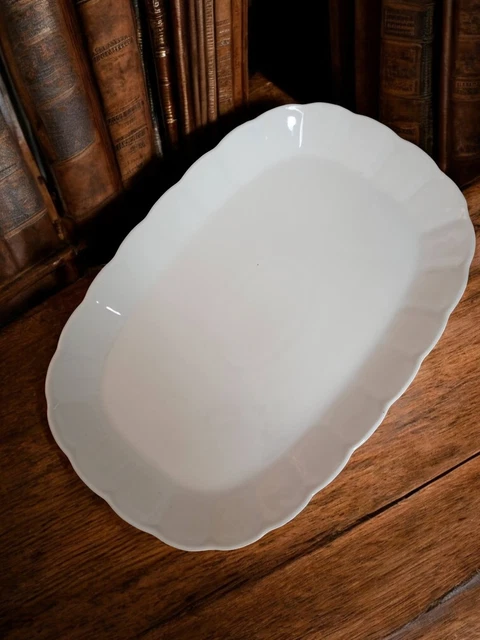 Plat Ovale Ancien En Aluminium - Longueur 30 Cm - Vintage - Fabrication Française