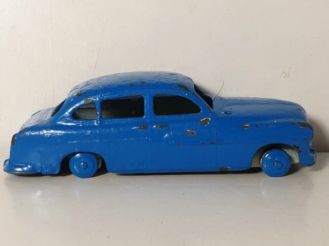 Dinky Toys Ford Vedette 54 échelle 1:43 - Miniature De Collection (Réf 24X)