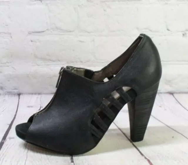 Seychelles Women's Black Leather Front Zipper Open Toe Heel Shoes Size 7.5