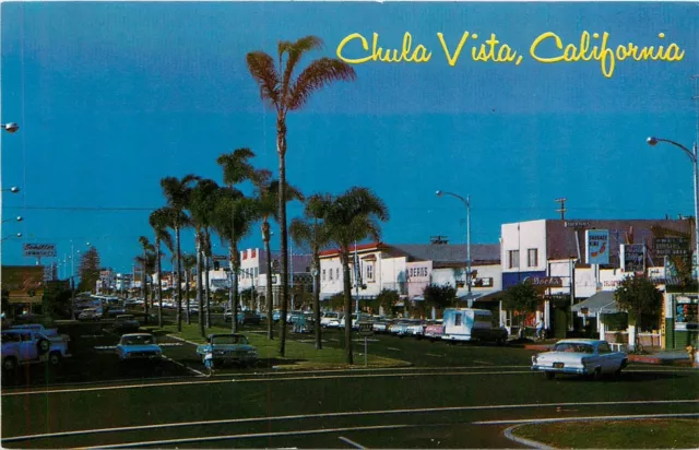 Postcard 1960s California Chula Vista Street Scene autos San Diego Road CA24-534