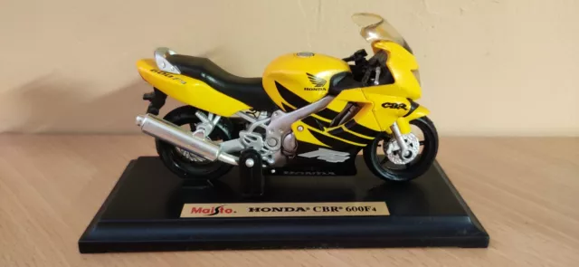 Moto Collection Maisto 1/18 Honda Cbr 600 F4