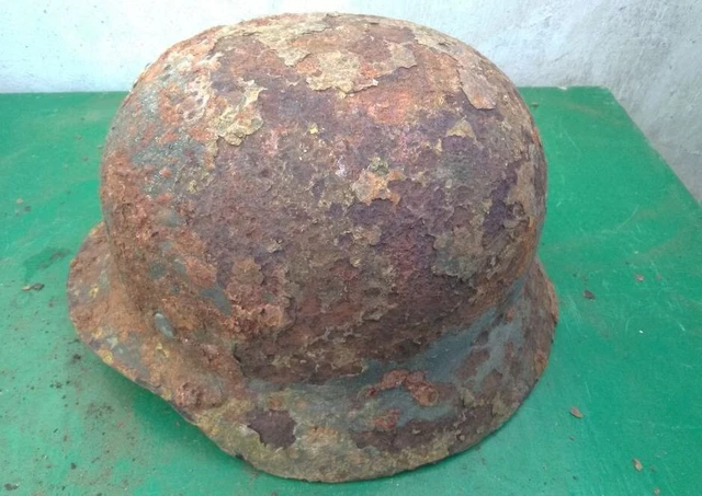 WW2 German Stahlhelm M35 Gr.64 Original Wehrmacht WK2