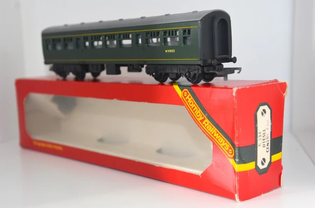 HORNBY R334 CLASS 101 DMU Centre Coach vgc Boxed OO BR Green M59120 £5. ...