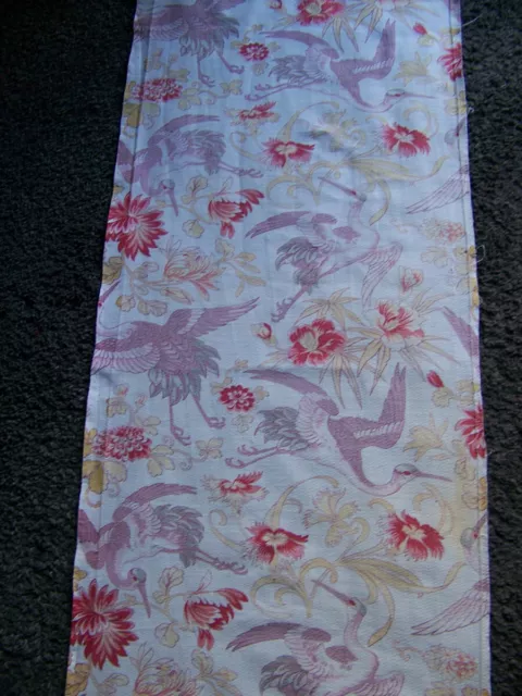 Ancien Coupon De Tissu Oiseaux Fleurs Fond Clair - T 134/2