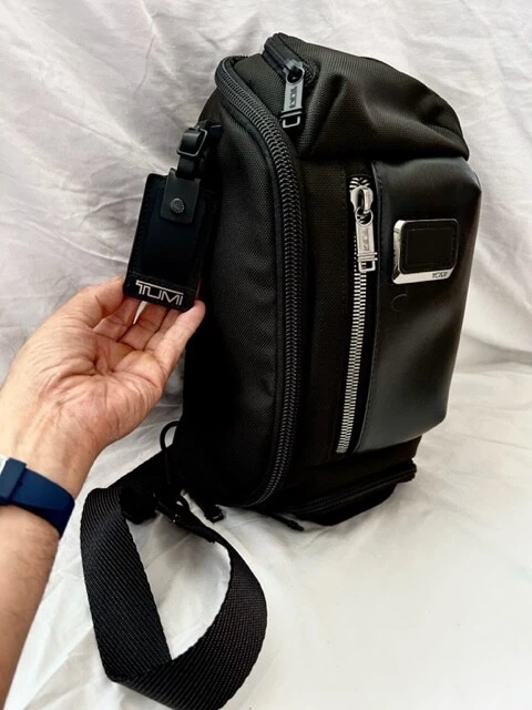 Tumi Alpha Bravo Esports Pro Sling.
