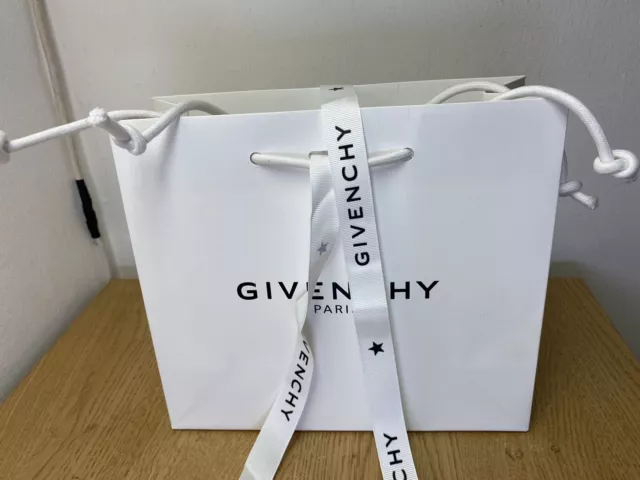 GIVENCHY GIFT EMPTY bag. 25cm 22cm 10cm 4.00 PicClick UK