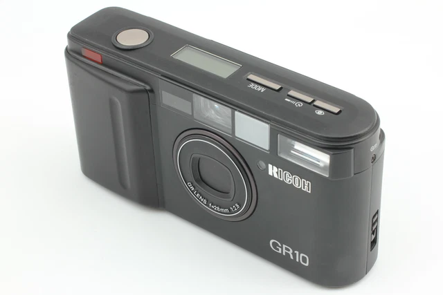 [Near MINT] Ricoh GR10 Black 28mm F2.8 Point & Shoot 35mm Film Camera From JAPAN 3