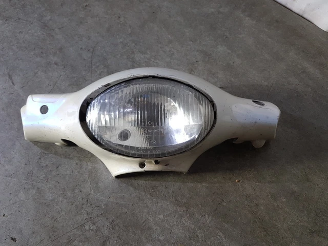 Front Left Turn Signal (Euro ) ; ET2-ET4