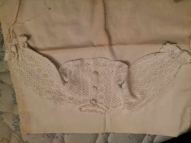 POUPÉE - MANTEAU ancien de grande poupée en tulle brodé EUR 35,00 - FR
