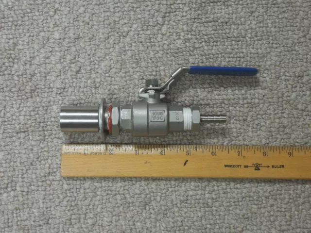 1/2 Inch Weldless Ball Valve Stainless Steel 1000 W0G (1/2 NPT to 3/8 Barb Hose)
