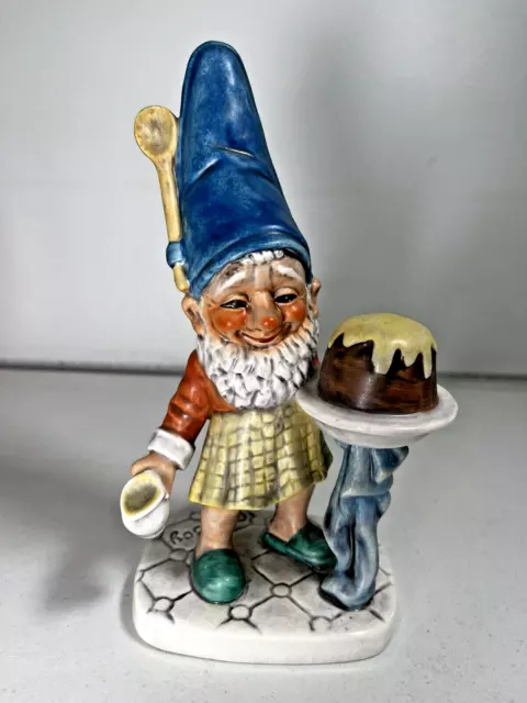 Vintage  Goebel Co-Boy Gnome "Plum" the Pastry Chef - WELL 508 - 1970