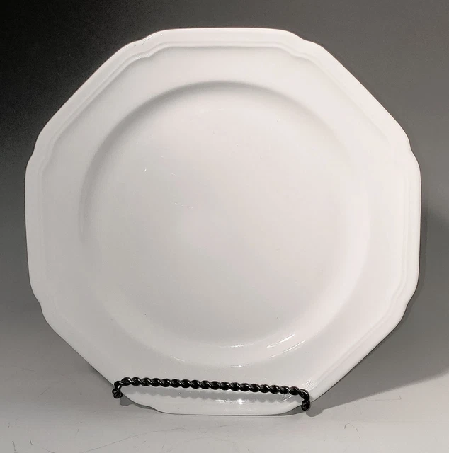 Mikasa Bone China ANTIQUE WHITE 10.75" Octagonal DINNER PLATE(s), EXCELLENT!