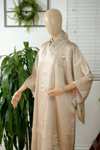 Dear Vanilla Japanese Silk Kimono Women's Robe Gown Authentic Japan Vintage Mint 2