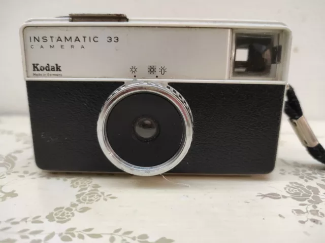 Macchina Fotografica Vintage Kodak Instamatic 33 Con Custodia Originale