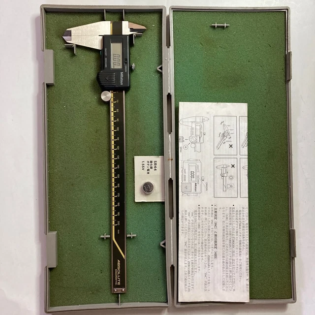 Mitutoyo digital calipers 500-152 CD-20C Japan