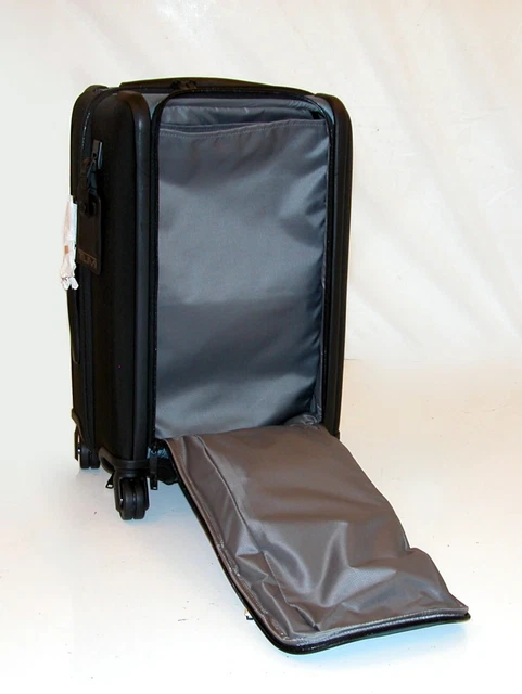 TUMI Alpha 3 22" Expandable Carry On 4 Wheel Dual Lock Spinner 139689 / 02203560 6