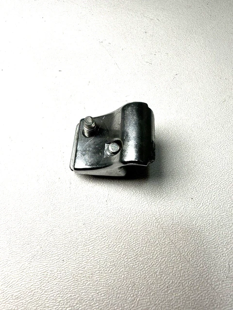 79-83 Datsun 280ZX OEM T-Top Lock Rod Hook/Pin Guide Front Passenger Side