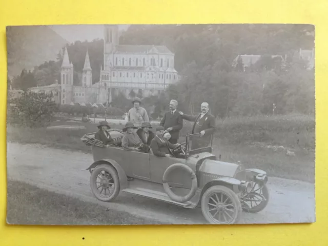 Carte Photo FRANCE LOURDES Pélerinage vers 1930 VOITURE AUTOMOBILE CAR