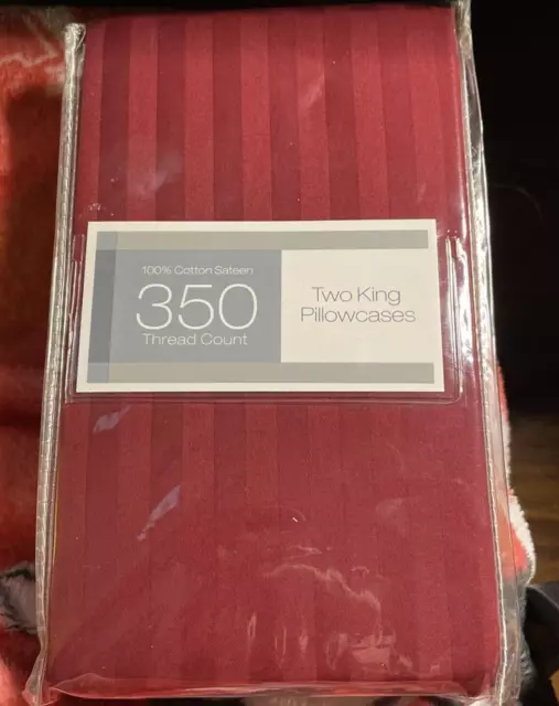 BED BATH & BEYOND 100% Cotton Sateen 350 Thread Count 2 Red King Pillowcases NEW