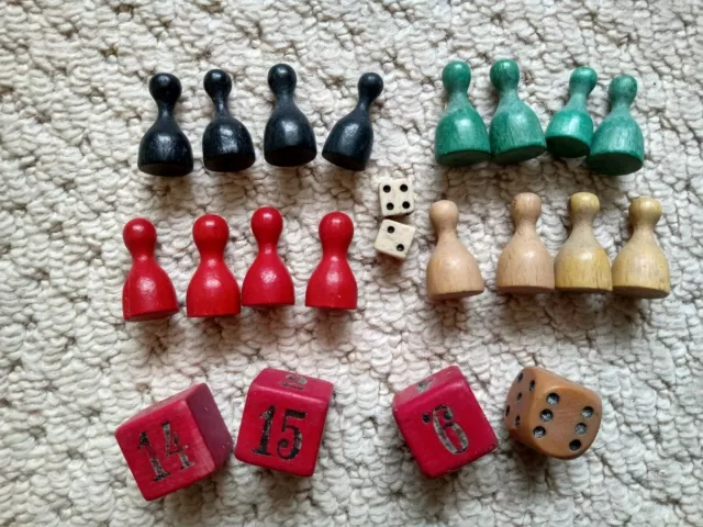 Vintage 1940's 50's Wooden Toy / Game Counters + Dice + Game Dice - Spare Parts