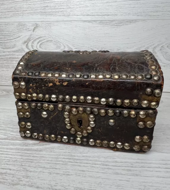 🧡 Jolie Boîte De Rangement Ancienne En Cuir Et Clous Boîte En Bois À Bijoux