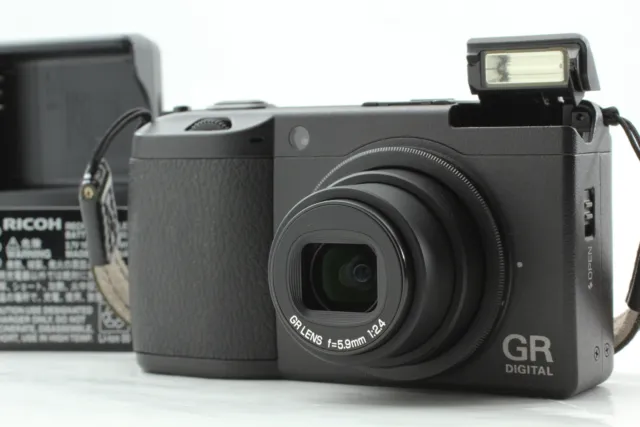 SH:1410 [ MINT ] RICOH GR DIGITAL II 10.1MP Digital Camera Black From JAPAN