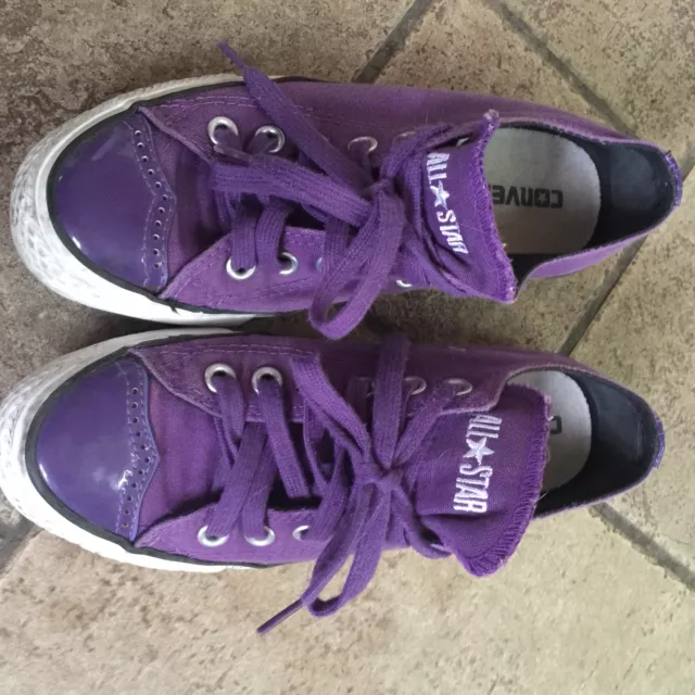 Hall sale star converse
