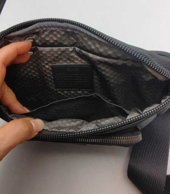 TUMI Alpha Bravo Campbell Utility Pouch Waist Pack Crossbody Bag Black Men/Women 7