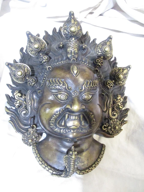 important masque en bronze inde indonesie dieu deesse serpent art ethnique