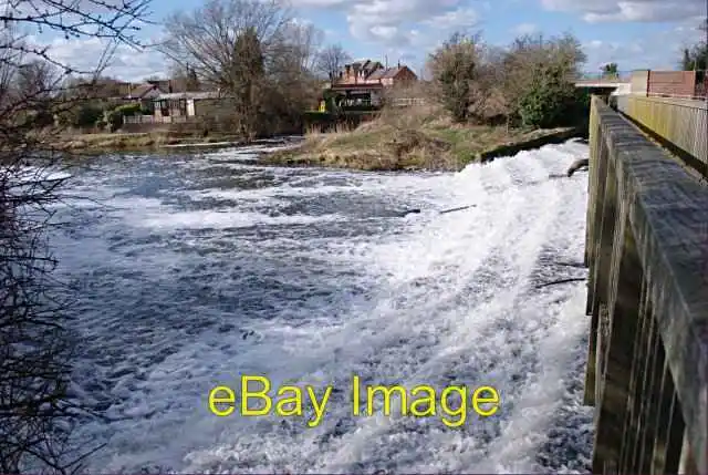 Photo 6x4 Zouch Weir This weir on the River Soar is in two parts. The oth c2008
