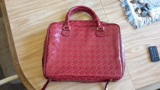 Estee Lauder Red Beauty Makeup Travel Bag Cosmetic Bag Train Case~ EUC